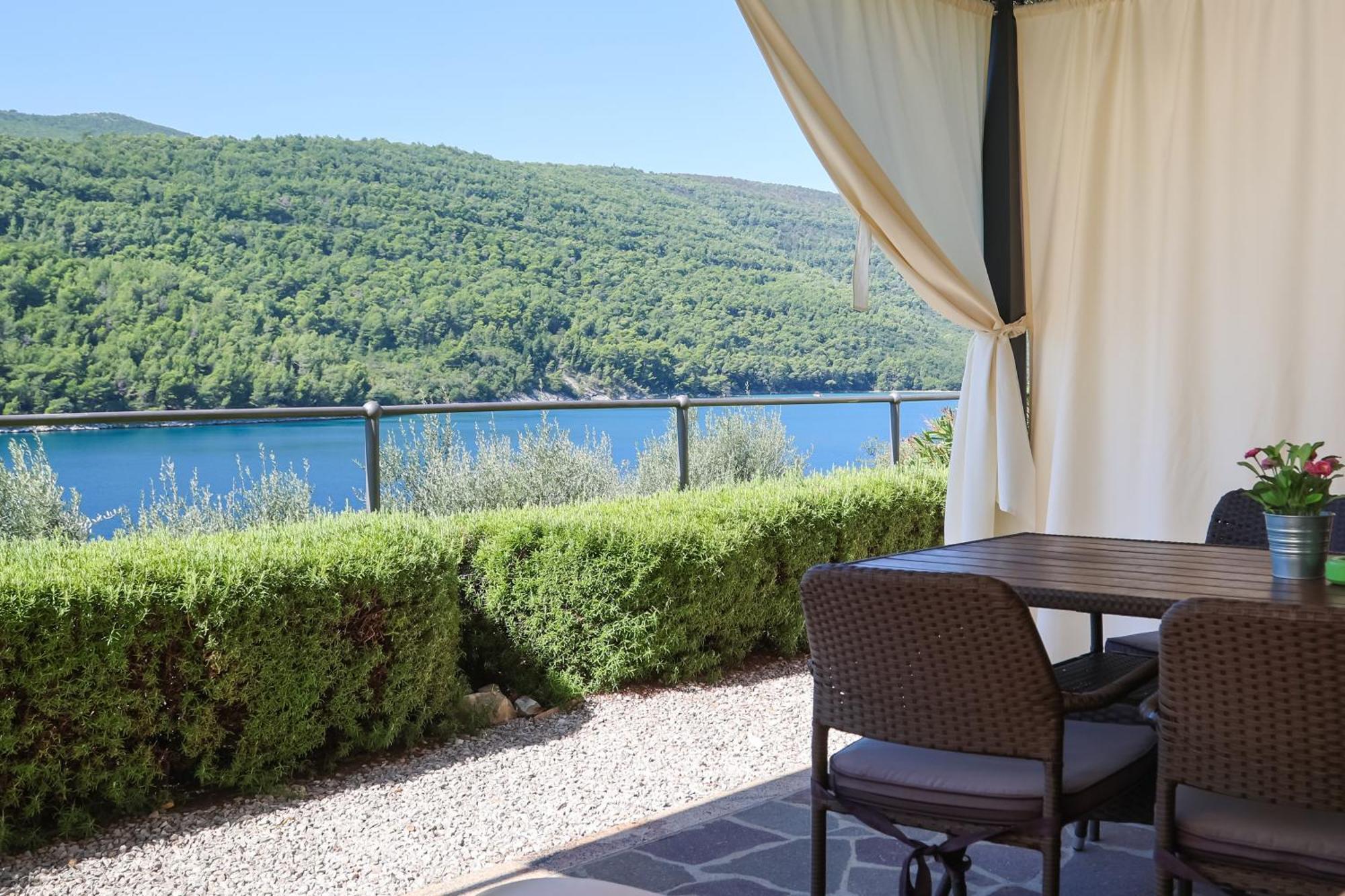 Istria Sea Side Apartment 210 & 209 Labin  Esterno foto
